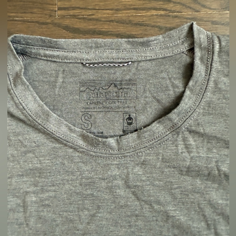 2 Patagonia Men's Forge Long-Sleeve Capilene Cool Trail Shirts - Picture 4 of 9